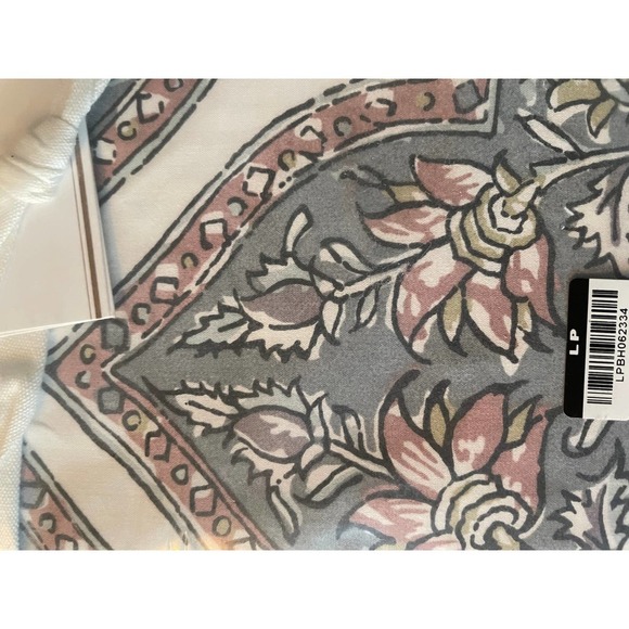 NWT Pottery Barn Organic Cotton pillow sham 26” x 20” - Picture 3 of 7